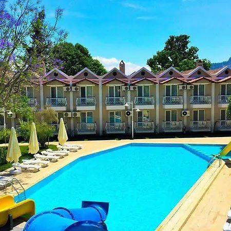 Grand Emir & Hotel 4*