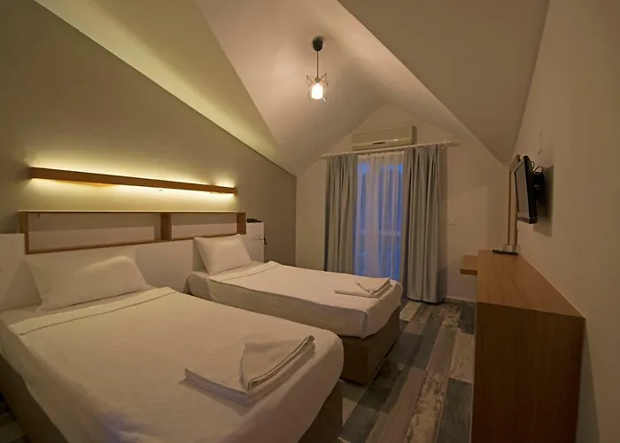 Hotel Grand Emir & 4*