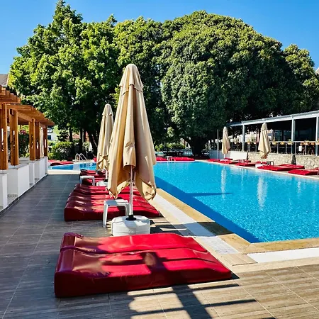 Hotel Grand Emir &